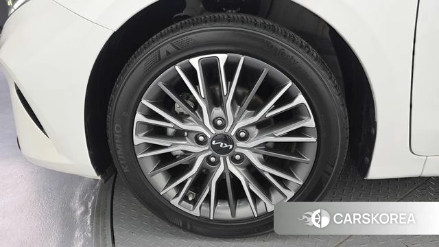 Kia The New K3 2nd generation id 4603025 из Кореи 25