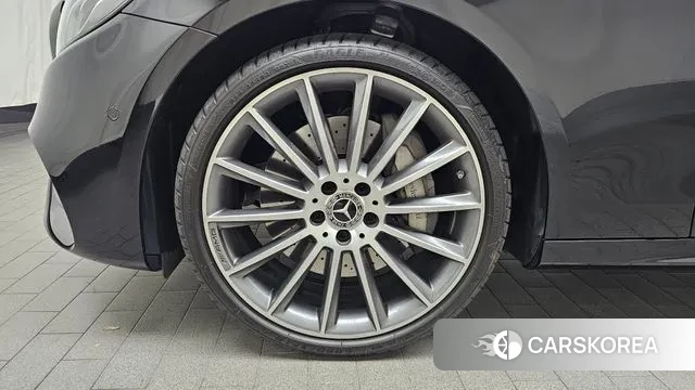 Mercedes-Benz E-Class W213 id 3374230 из Кореи 15