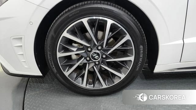 Hyundai Sonata (DN8) id 4362792 из Кореи 32