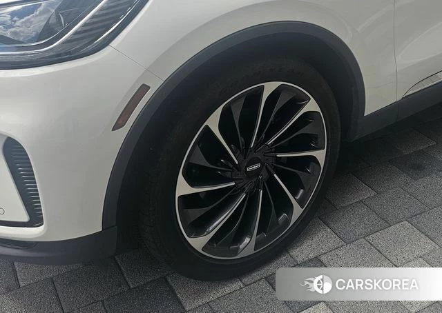 Lincoln Aviator 2nd generation 2025 Белый из Кореи, фото 6