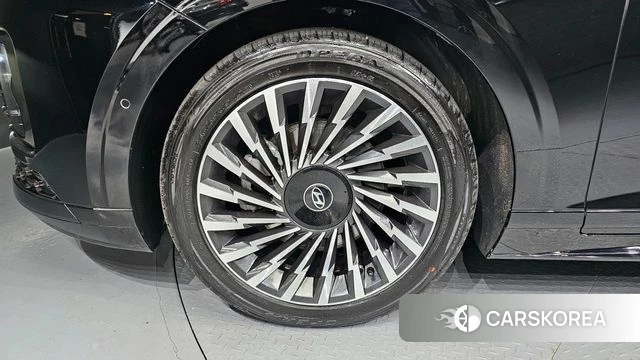 Hyundai Grandeur (GN7) id 3870944 из Кореи 15