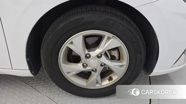 Hyundai Avante (CN7) id 3328971 из Кореи 15