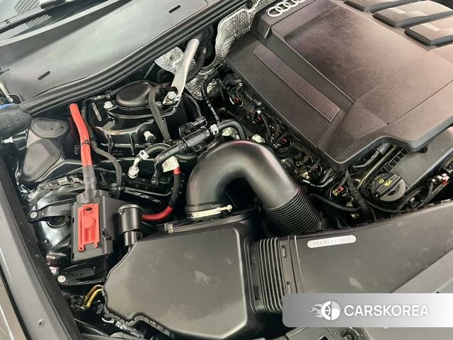 Audi A6L id 4348432 из Китая 19