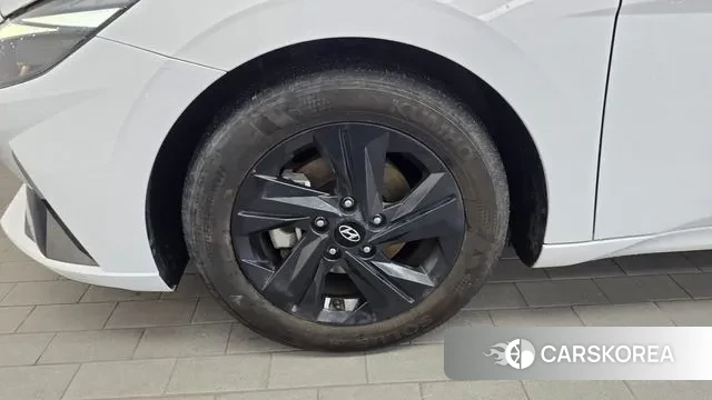 Hyundai Avante (CN7) id 3513211 из Кореи 15