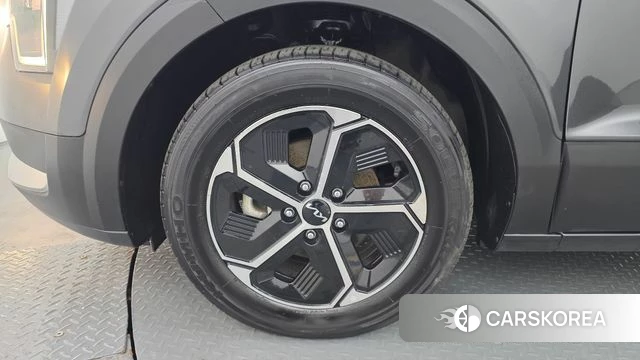Kia Di Ol Nu Niro id 4763905 из Кореи 27