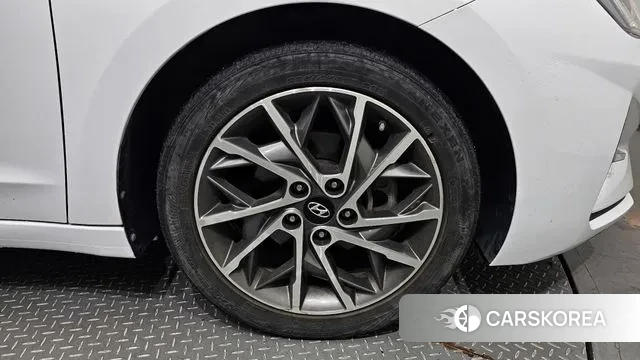 Hyundai The New Avante AD id 3038948 из Кореи 15