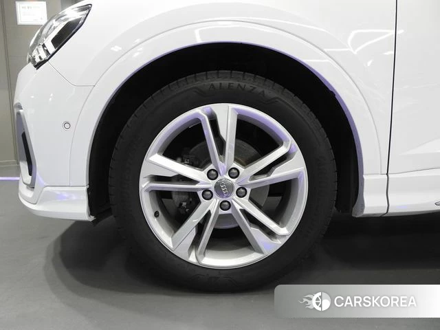 Audi Q3 (F3) id 3866417 из Кореи 15