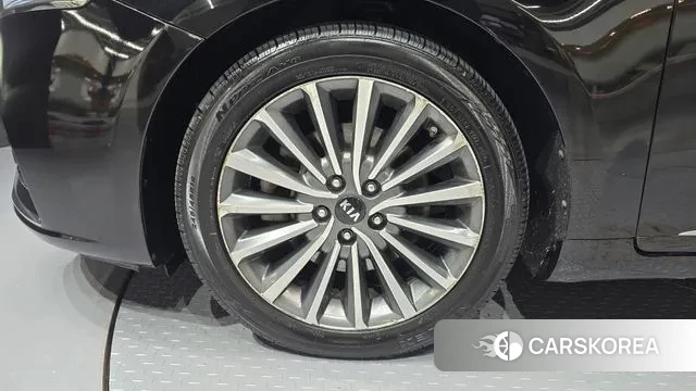 Kia Come New K7 id 3380763 из Кореи 15