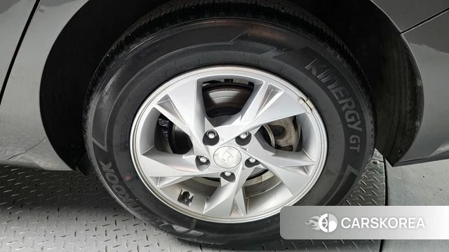 Hyundai Avante (CN7) id 3903951 из Кореи 15