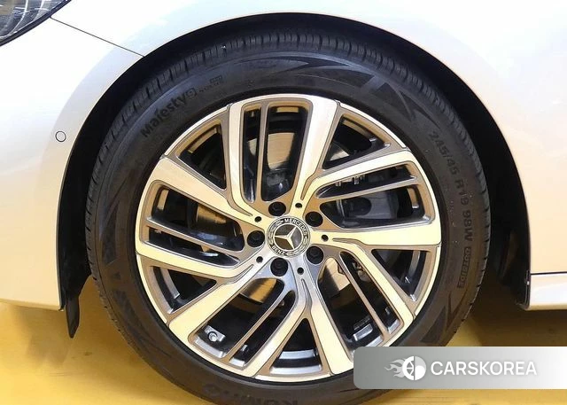 Mercedes-Benz E-Class W214 id 4185762 из Кореи 15