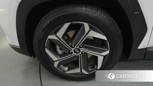 Hyundai Tucson (NX4) id 3898371 из Кореи 15