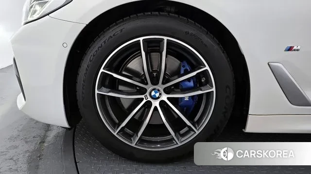 BMW 5 Series (G30) id 3533865 из Кореи 15