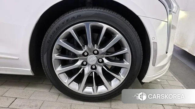 Cadillac CT6 id 3723147 из Кореи 15