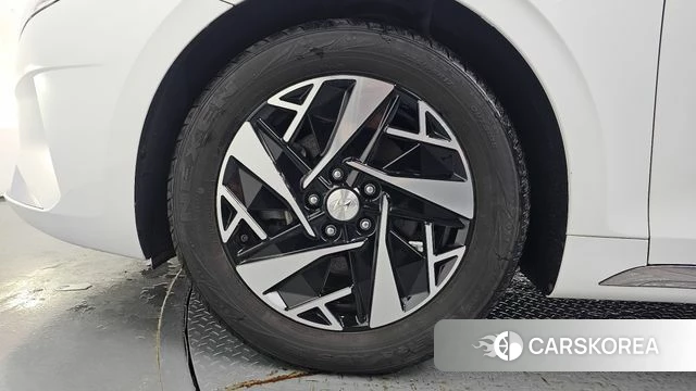 Hyundai The New Grandeur IG Hybrid id 4753830 из Кореи 29
