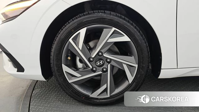 Hyundai The New Avante (CN7) id 4645498 из Кореи 25