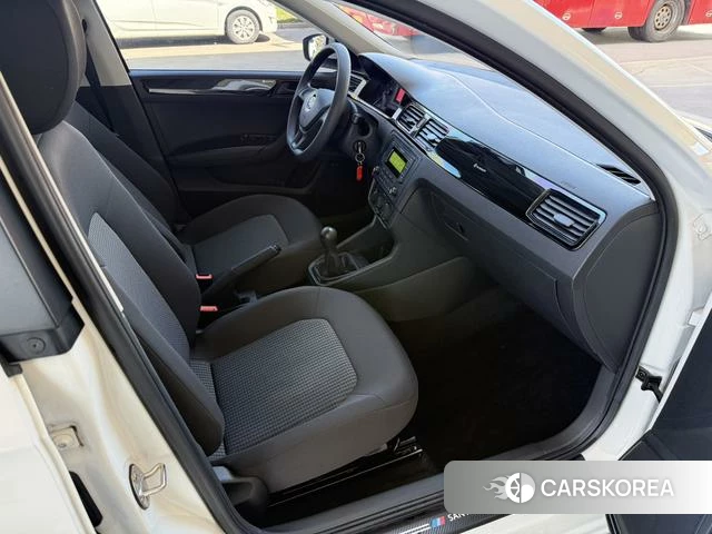 Volkswagen Santana id 4272201 из Китая 13