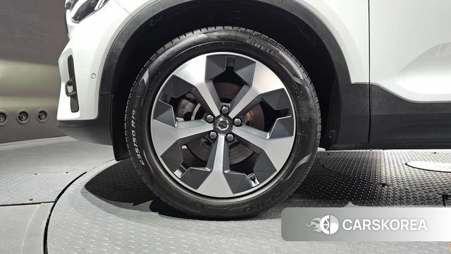 Volvo XC40 id 4381926 из Кореи 27