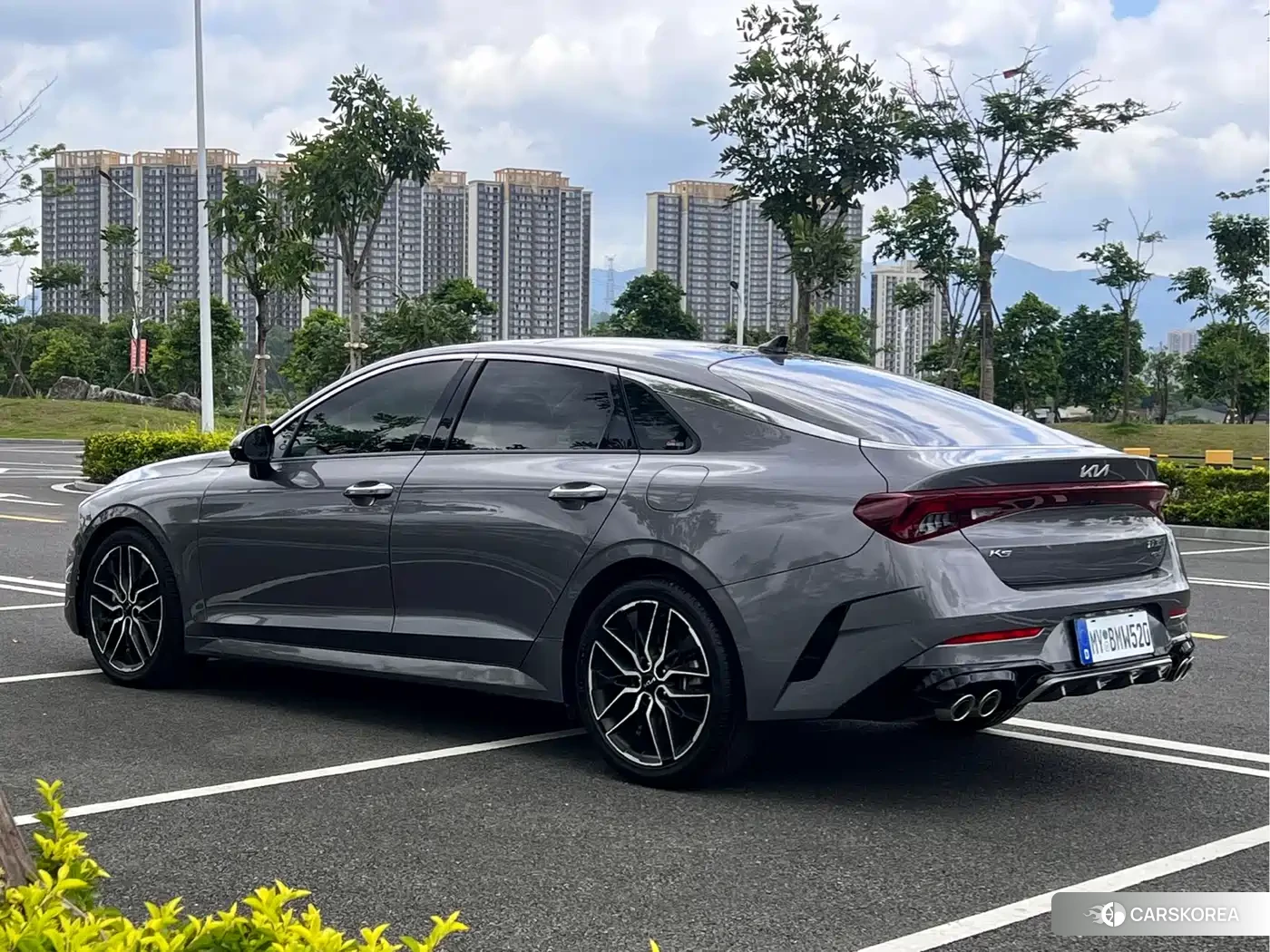 Kia K5 2022 Silver/gray из Китая, фото 5