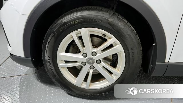 Audi Q3 (F3) id 4294094 из Кореи 27
