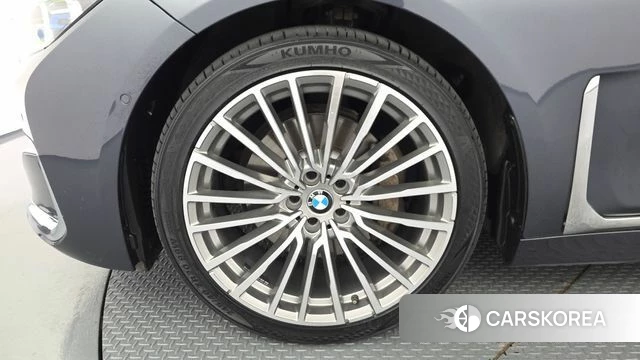 BMW 7 Series (G11) id 4906859 из Кореи 15