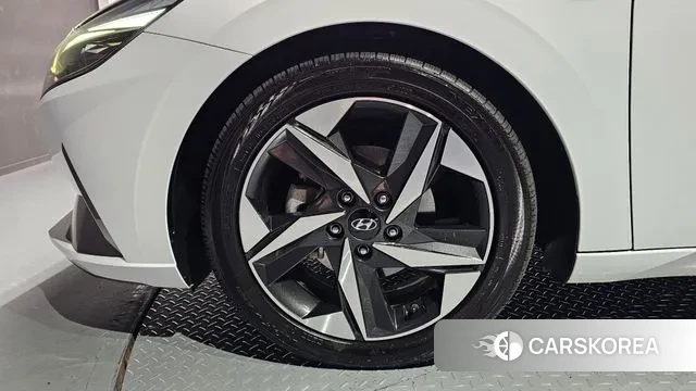 Hyundai Avante (CN7) id 3473704 из Кореи 15