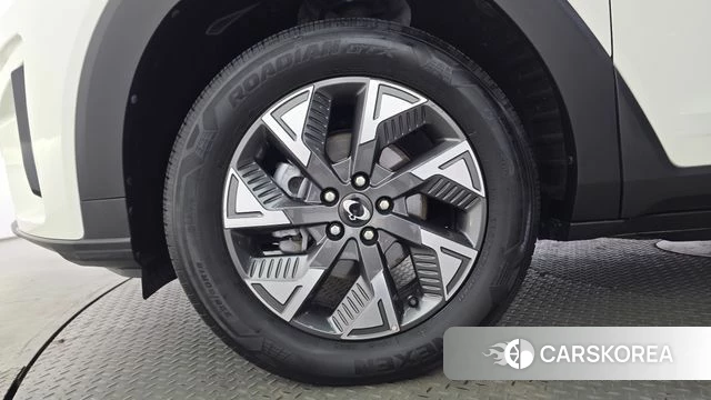Ssangyong Torres EVX id 4730247 из Кореи 27
