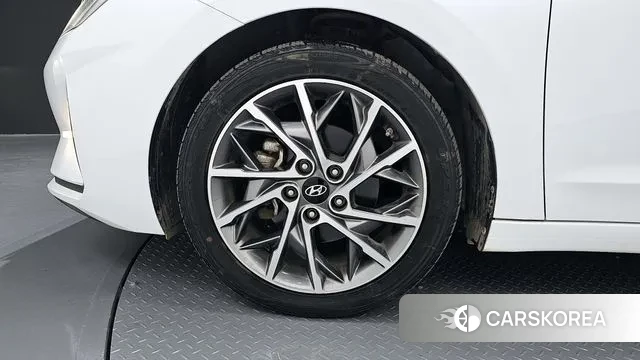 Hyundai The New Avante AD id 3601941 из Кореи 15