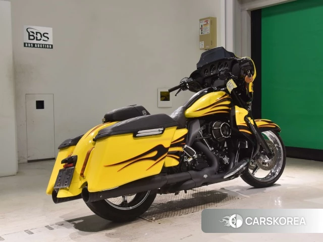 Harley-Davidson Street Glide FLHXSE1800 CVO 2015 из Японии, фото 5