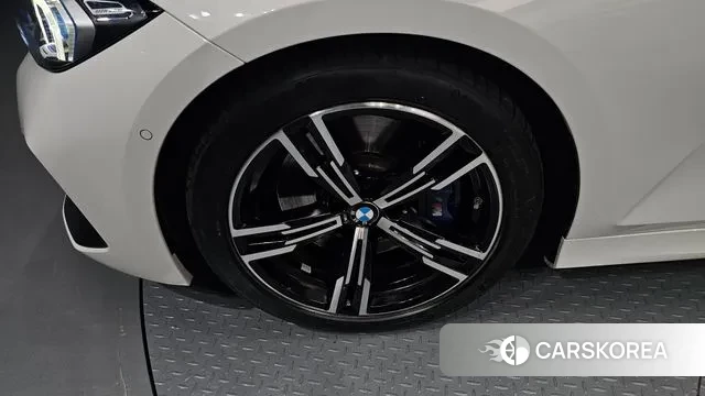 BMW 3 Series (G20) id 3137101 из Кореи 15