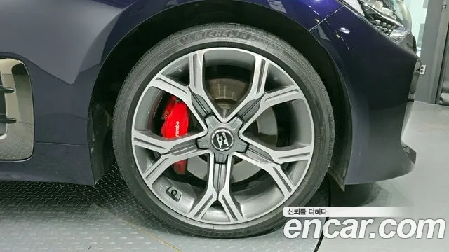 Kia Stinger id 2927874 из Кореи 15