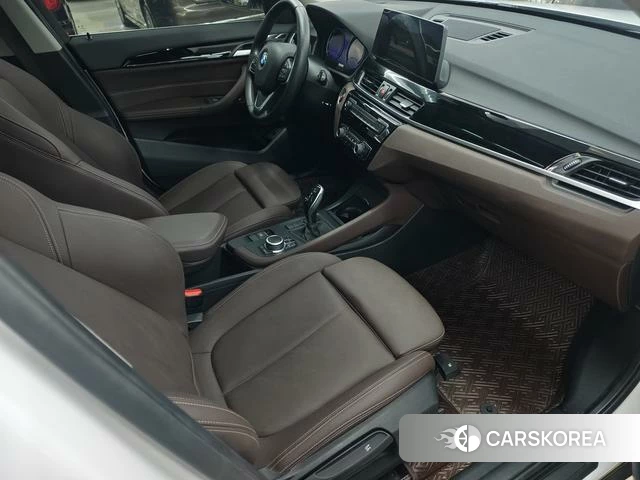 BMW X1 id 4275904 из Китая 9