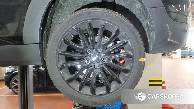 Mini Cooper Clubman 2022 Черный из Кореи, фото 5