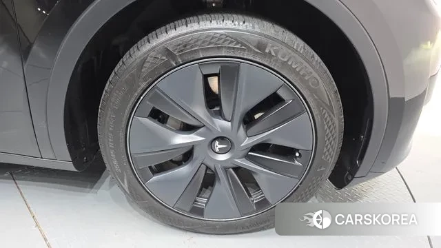 Tesla Model Y id 3431497 из Кореи 15