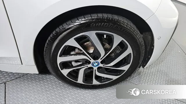 BMW i3 id 3128461 из Кореи 15