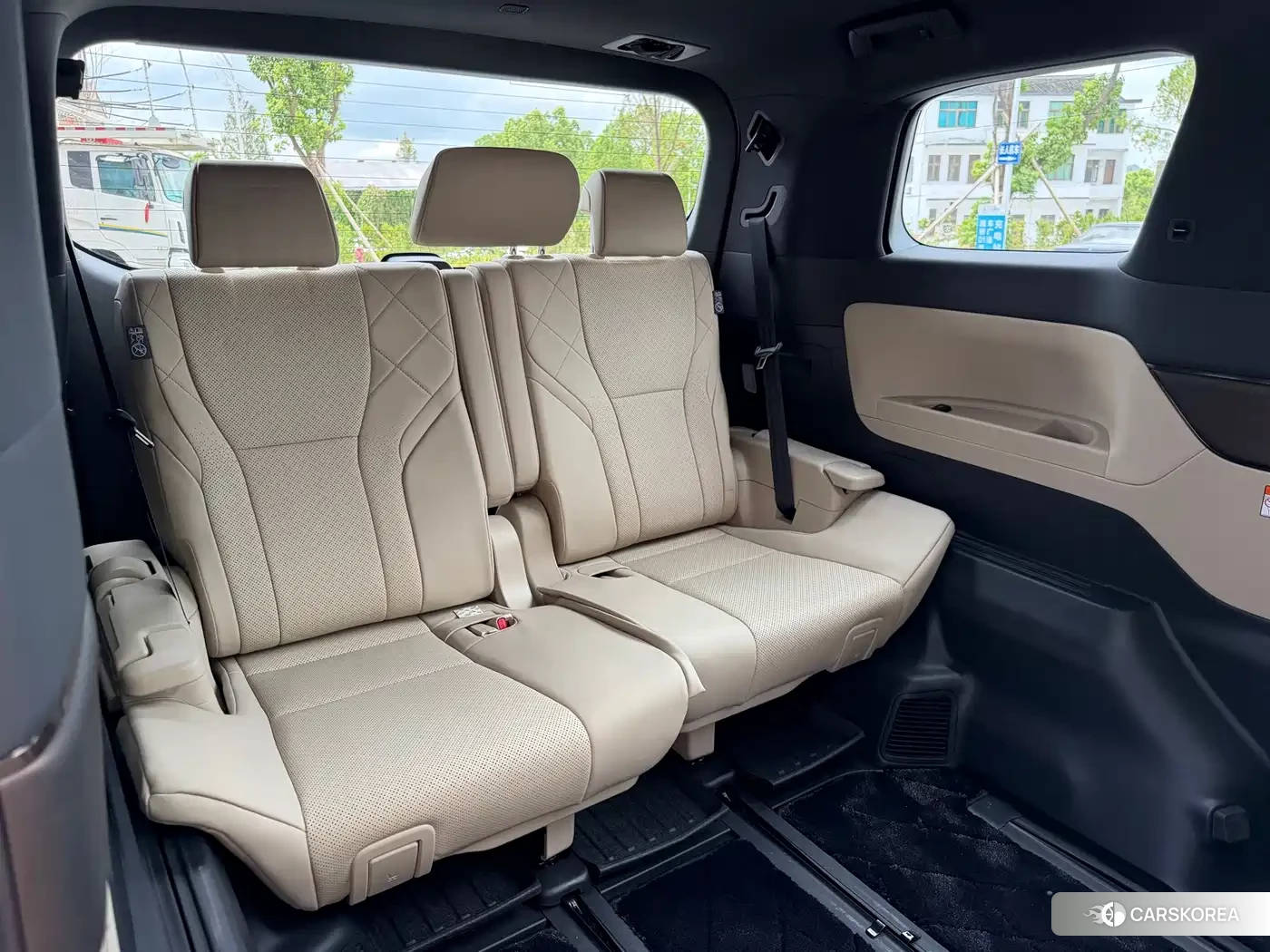 Toyota Vellfire id 4685924 из Китая 19