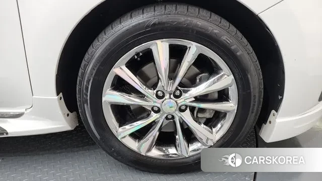 Kia The New Carnival id 3368977 из Кореи 15