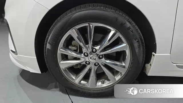 Kia The New Carnival id 3651823 из Кореи 15