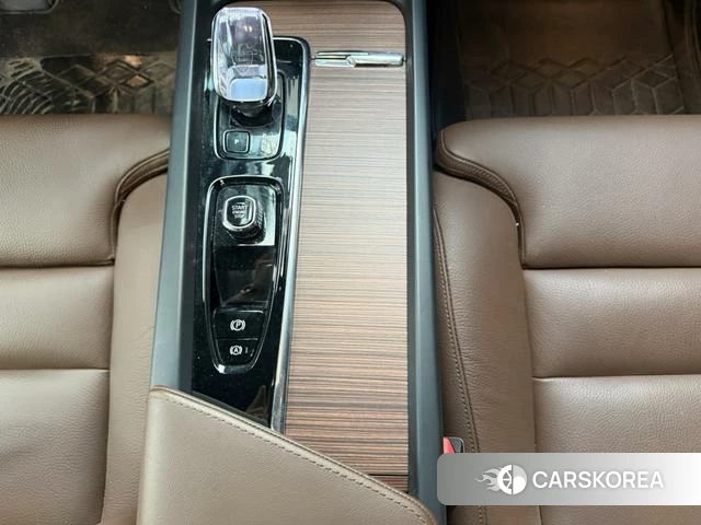 Volvo XC60 id 4213312 из Китая 18