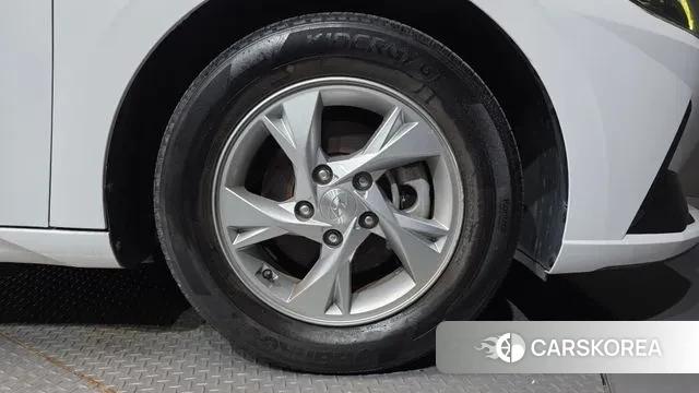 Hyundai Avante (CN7) id 2960961 из Кореи 15