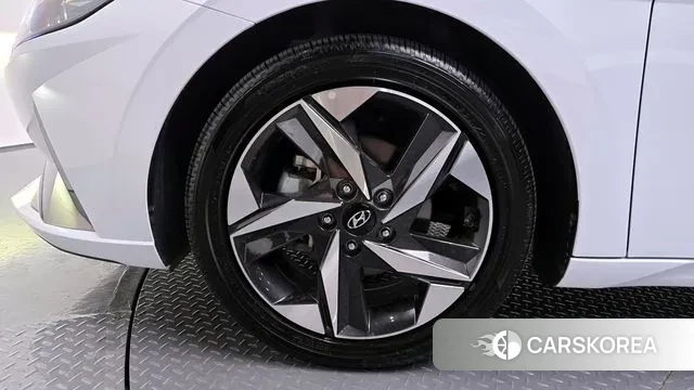 Hyundai Avante (CN7) id 3059557 из Кореи 15