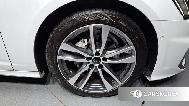 Audi A6 (C8) id 3031883 из Кореи 15