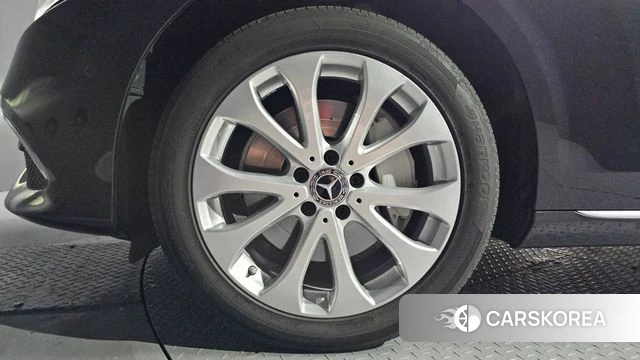 Mercedes-Benz E-Class W213 id 4633318 из Кореи 31