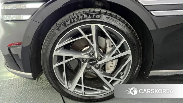 Genesis G90 (RS4) id 3517860 из Кореи 15