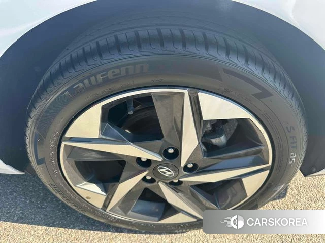 Hyundai Avante (CN7) id 4274894 из Кореи 11