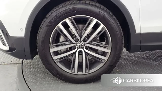 Volkswagen Tiguan Allspace id 3529136 из Кореи 15