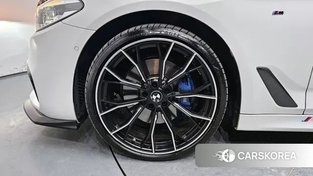 BMW 5 Series (G30) id 2961761 из Кореи 15