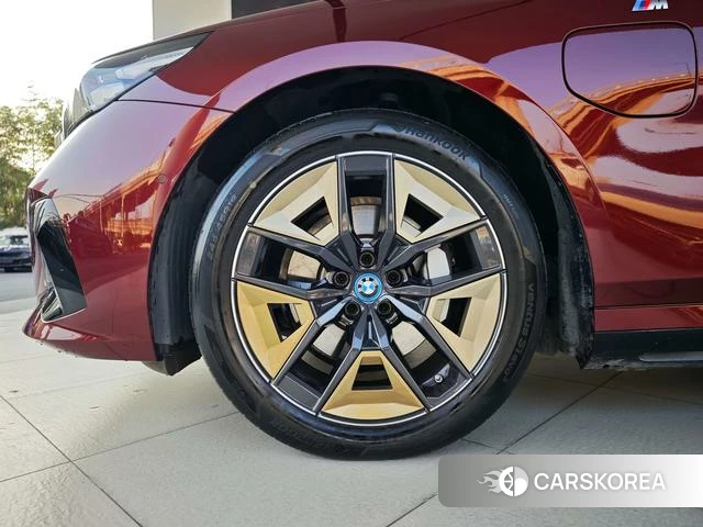 BMW i5 id 4199024 из Китая 16