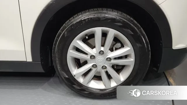 Ssangyong Tivoli Air id 3531396 из Кореи 15