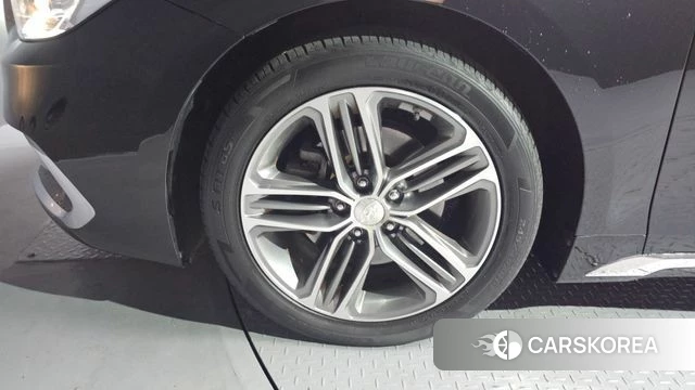 Hyundai Grandeur IG id 4180758 из Кореи 15