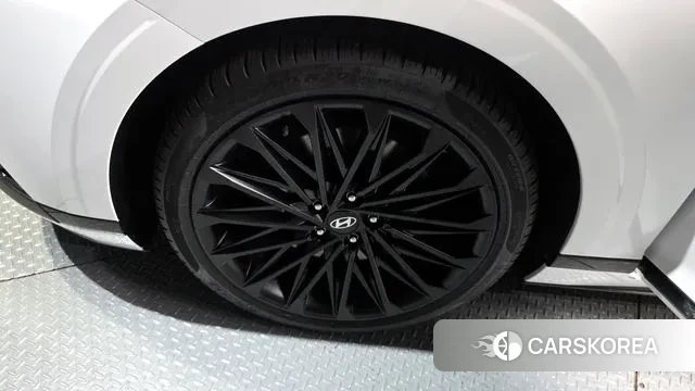 Hyundai Grandeur (GN7) id 3026978 из Кореи 15